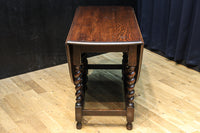 鮮やかで美しいオーバル型に広がるバタフライテーブル BB3030