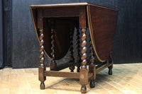 鮮やかで美しいオーバル型に広がるバタフライテーブル BB3030