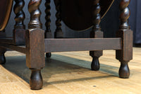 鮮やかで美しいオーバル型に広がるバタフライテーブル BB3030