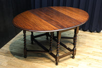 鮮やかで美しいオーバル型に広がるバタフライテーブル BB3030