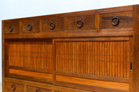 欅杢目が素晴らしい気品ある色味をした三重水屋箪笥 BB3042