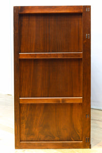 欅杢目が素晴らしい気品ある色味をした三重水屋箪笥 BB3042