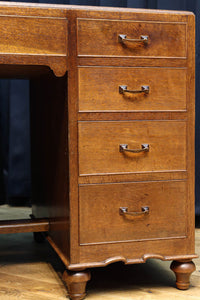 オークの風合いある杢目が美しいレトロデスク BB3046