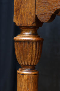 オークの風合いある杢目が美しいレトロデスク BB3046