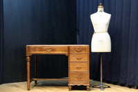 オークの風合いある杢目が美しいレトロデスク BB3046