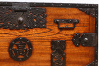 縁起の良い大型金具で凛とした威厳を放つ極上佐渡半櫃(はんがい) BB3054-MT