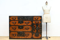 極上!! 華やかな欅杢目に龍虎金具が映える仙台衣裳箪笥 BB3062