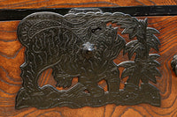 極上!! 華やかな欅杢目に龍虎金具が映える仙台衣裳箪笥 BB3062