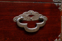 上品な艶色と桜金具の格調ある極上米沢衣裳箪笥 BB3063