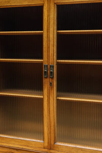 モールガラスが個性的なレトロ感溢れるお洒落なオークガラスケース BB3064