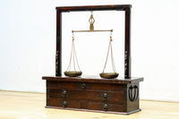 珍品!!上質な造りがレトロ感を漂わす組み立て式天秤ハカリ台 BB3070