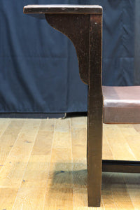 昭和レトロ!!可愛らしくまた悠々たる佇まいをした写真館のベンチ BB3072