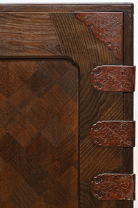 稀少サイズ!!気品ある寄木細工づくりの観音収納箪笥 BB3080