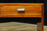 優美な杢目と艶色で上品な文机 BB3085