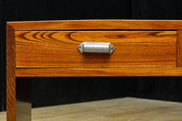 優美な杢目と艶色で上品な文机 BB3085