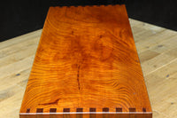 優美な杢目と艶色で上品な文机 BB3085