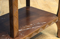 花彫刻が華やかな日光彫の飾り棚 BB3086