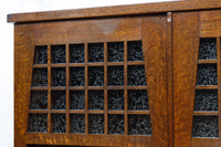 ダイヤガラスが煌めくレトロモダンな観音扉のガラスケース BB3092