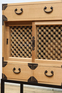 七宝組子が可愛らしいアイアンフレーム付き枕箪笥 BB3094