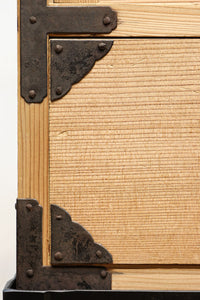 七宝組子が可愛らしいアイアンフレーム付き枕箪笥 BB3094