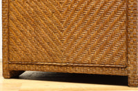 珍品!! 味わい深い網代編みの衣裳箪笥 BB3101