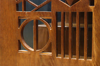 時代を経た味わいが風情溢れる上質な飾り棚 BB3103