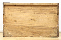 珍品!! 迫力ある装飾金具で飾られた絢爛な観音扉の小型帳場箪笥 BB3105