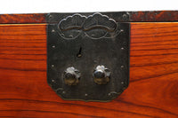 装飾金具が映えるアイアンフレーム付き衣裳箪笥 BB3107