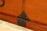 引き出し内部にまで黒漆を施した上質な庄内収納箪笥 BB3113