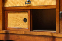 国産ステンドグラスが煌めく魅力的な造りのライティングビューロー BB3114