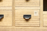 国産ステンドグラスが煌めく魅力的な造りのライティングビューロー BB3114