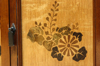 国産ステンドグラスが煌めく魅力的な造りのライティングビューロー BB3114