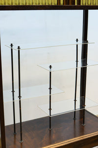 タイル細工を施したレトロ感溢れる稀少アンバー色ガラス4面ショーケース BB3124