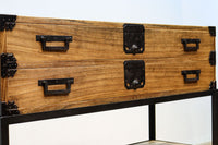 凛とした風格漂うアイアンフレーム付き総桐刀箪笥 BB3126