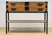 凛とした風格漂うアイアンフレーム付き総桐刀箪笥 BB3126