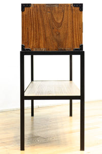 凛とした風格漂うアイアンフレーム付き総桐刀箪笥 BB3126