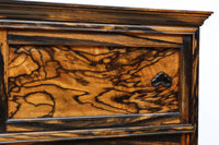 正面に黒柿、三方に欅を惜しみなく使用した高級感極上茶箪笥 BB3127