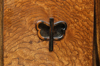 正面に黒柿、三方に欅を惜しみなく使用した高級感極上茶箪笥 BB3127