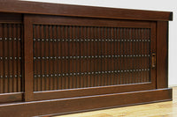 上品さが際立つみざら戸づくりの近江水屋箪笥 BB3132