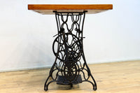 SINGER社のミシン台を活かしたレトロ感のあるテーブル BB3147