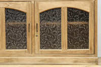 花模様のプレスガラスが可愛らしい木地色のガラスケース BB3149