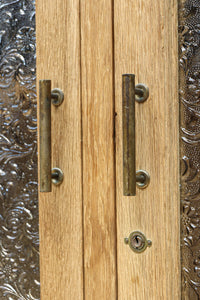 花模様のプレスガラスが可愛らしい木地色のガラスケース BB3149