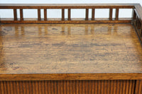 木枠デザインや蛇腹戸造りがお洒落なレトロ本棚 BB3150