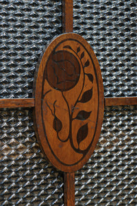 木枠デザインや蛇腹戸造りがお洒落なレトロ本棚 BB3150