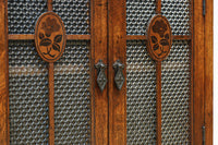 木枠デザインや蛇腹戸造りがお洒落なレトロ本棚 BB3150