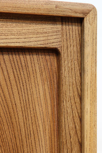 優美な杢目が流れる素地色の三方総欅収納箪笥 BB3153