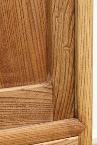 優美な杢目が流れる素地色の三方総欅収納箪笥 BB3153