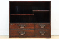 レトロな雰囲気纏う小型の総桐飾り棚 BB3158