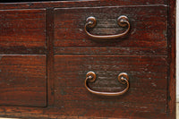 レトロな雰囲気纏う小型の総桐飾り棚 BB3158