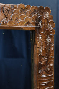 桜模様で飾られた美しい軽井沢彫りの姿見 BB3160